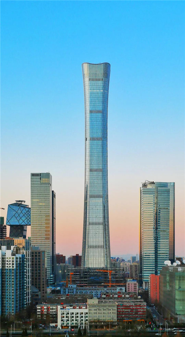 北京博贏天下施工外墻裝飾裝修中國(guó)尊全景