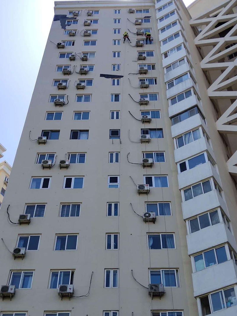 礦業大學教師住宅外墻脫落維修