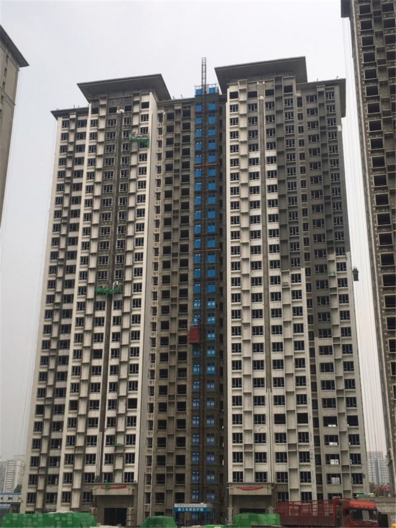 2號樓南立面外墻保溫掛網抹灰